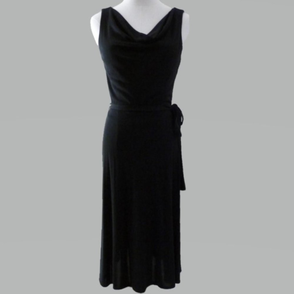 Ann Taylor Size 2 Black Midi Dress